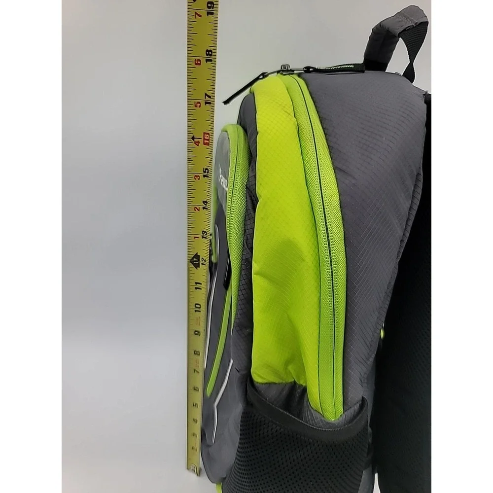 Piscifun Insulated Backpack Cooler Green Gray Pockets Camping Hiking Backpacking
